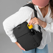Plecak mini damski antykradzieżowy 8L Pacsafe Citysafe Econyl® - czarny