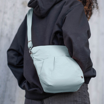 Składana torebka damska antykradzieżowa Pacsafe CX - miętowa