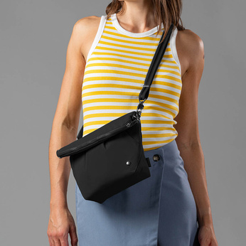 Rozkładana torebka damska antykradzieżowa Pacsafe Citysafe CX Econyl®- czarna